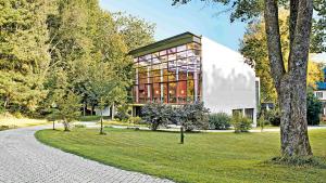 Abb. Westerham - Die Akademie